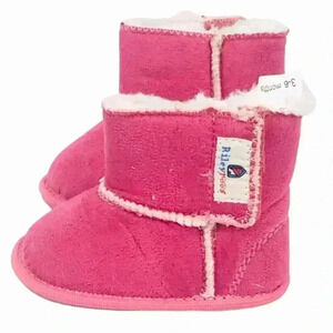RILEYROOS BOOTS BABY 3-6 MONTHS CATERS IN HOT PINK SUEDE COZY WALKERS